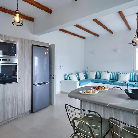Thalassa With 2 Bedrooms In Naousa Apartmán *